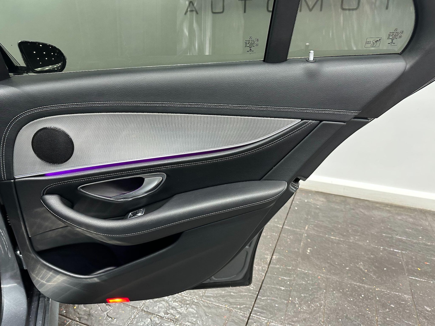 Used Mercedes-Benz E Class for sale - 77016343: Photo 52