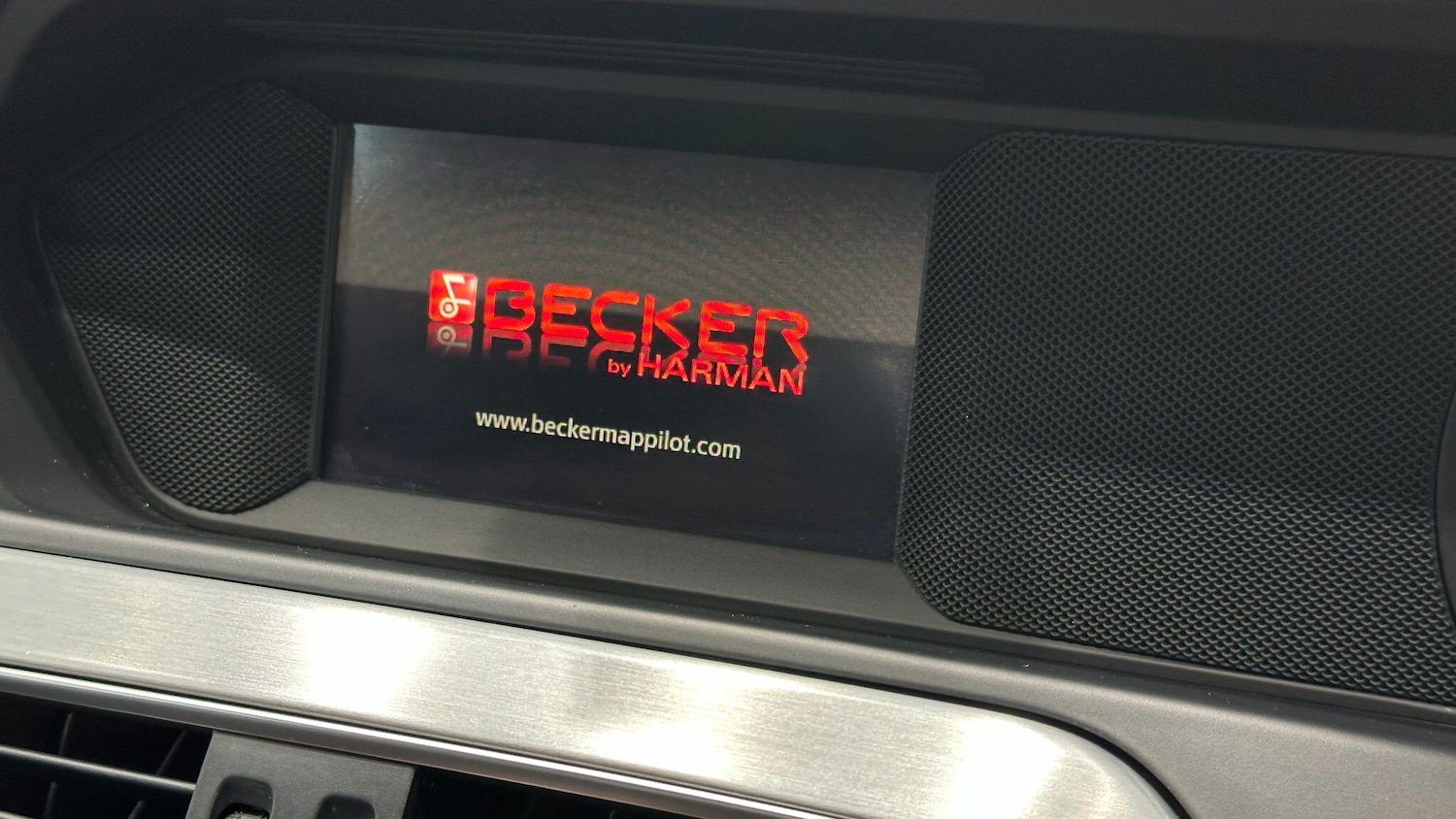 Used Mercedes-Benz C-Class 2014 for sale - 76108611: Photo 28