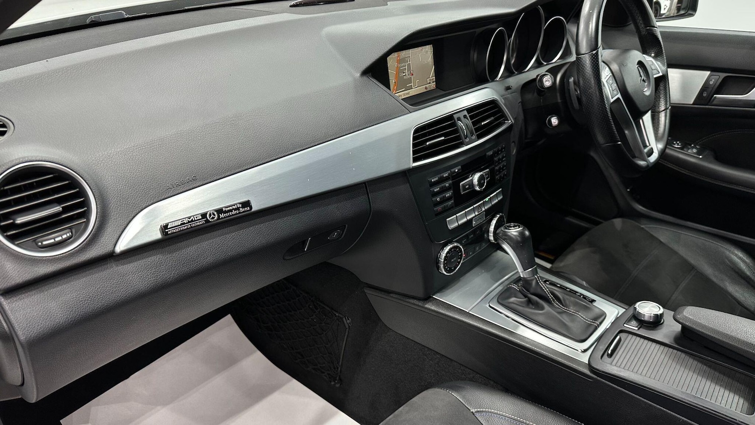 Used Mercedes-Benz C-Class 2014 for sale - 76108611: Photo 41