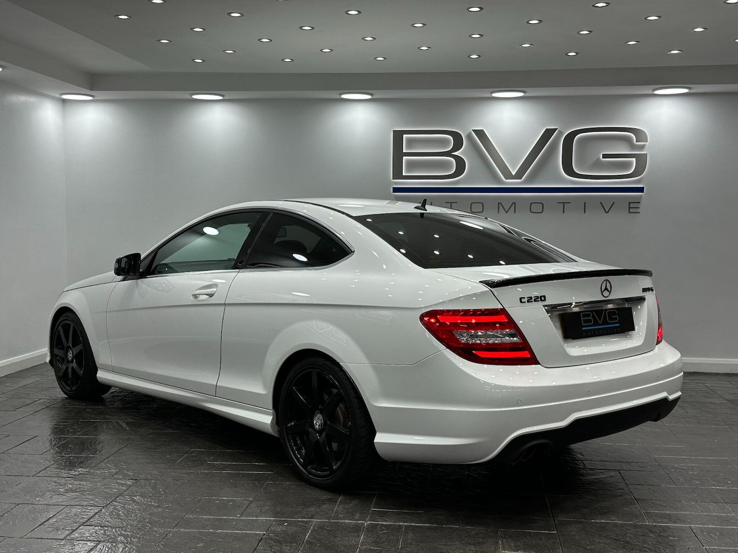 Used Mercedes-Benz C-Class 2014 for sale - 76108611: Photo 6
