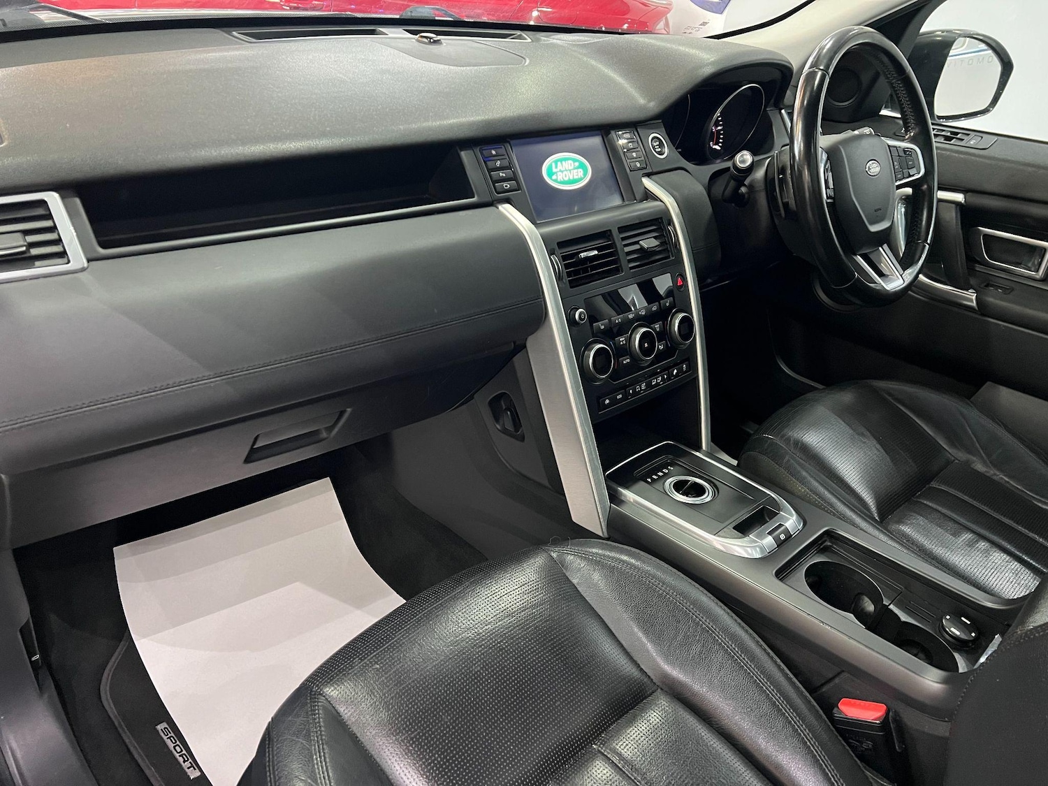 Used Land Rover Discovery Sport 2016 for sale - 76528002: Photo 21