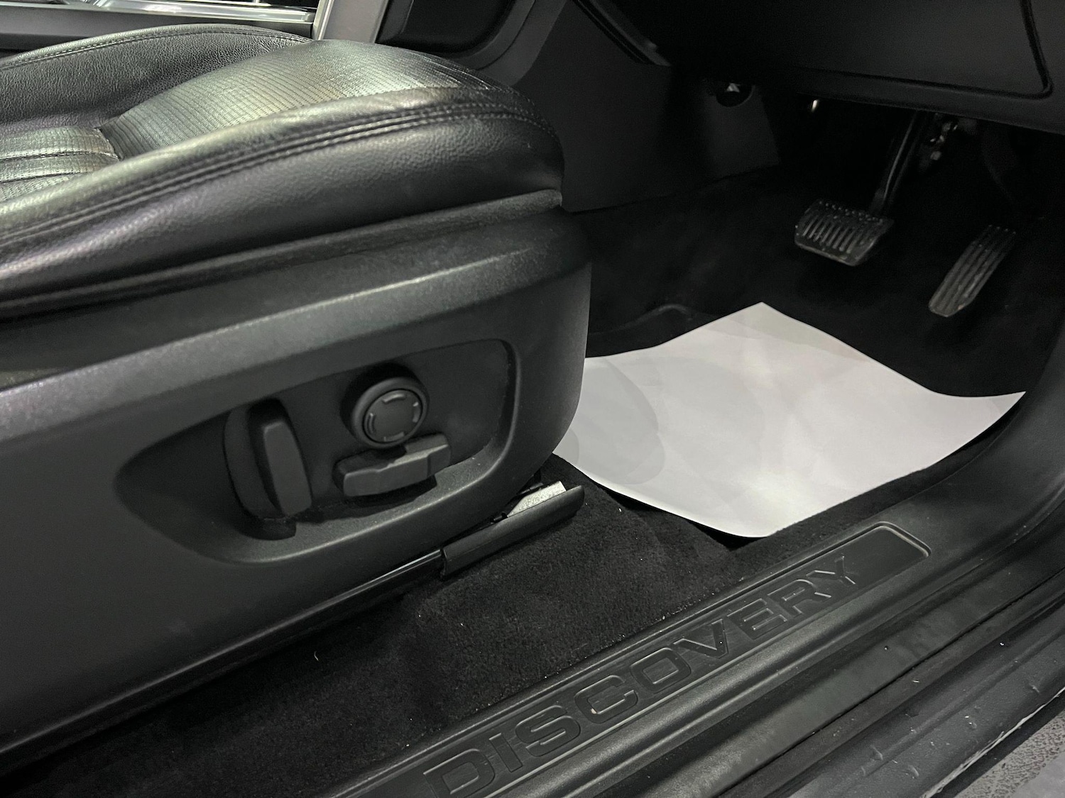 Used Land Rover Discovery Sport 2016 for sale - 76528002: Photo 26