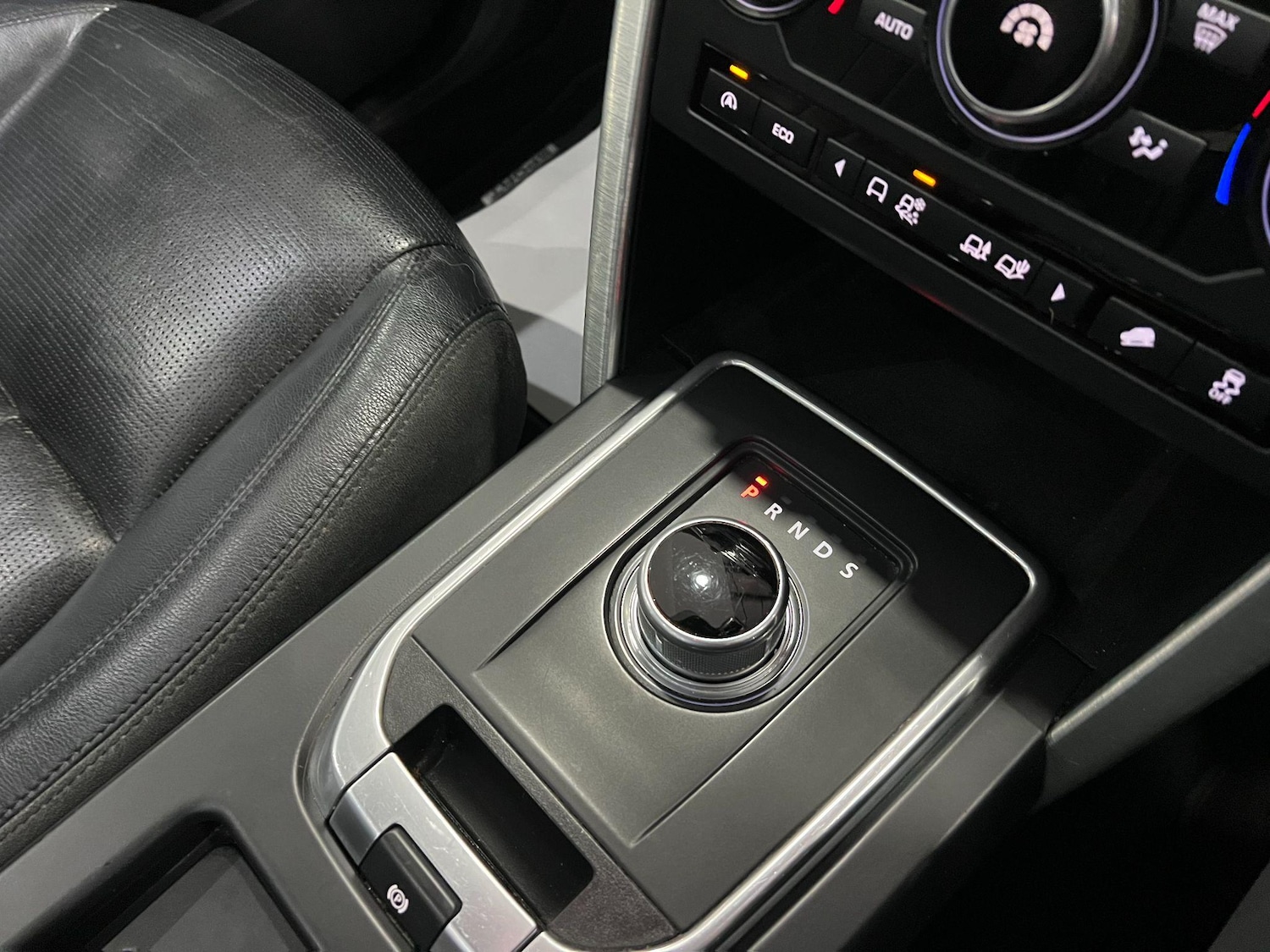 Used Land Rover Discovery Sport 2016 for sale - 76528002: Photo 27