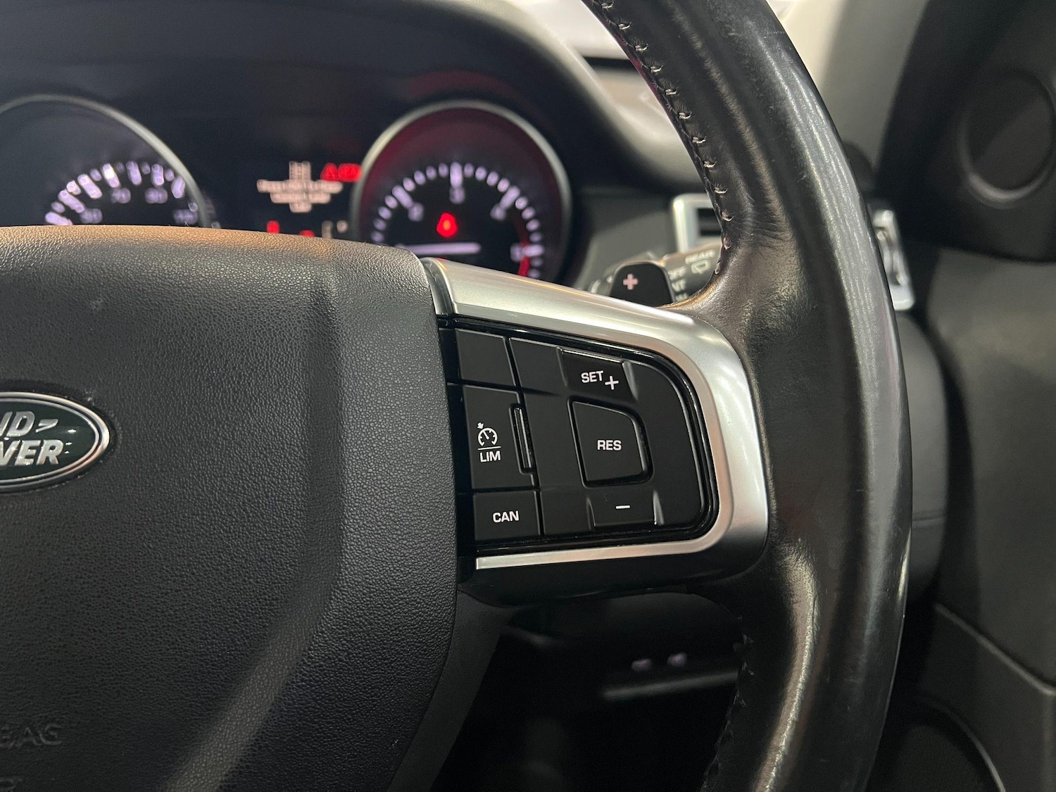 Used Land Rover Discovery Sport 2016 for sale - 76528002: Photo 42