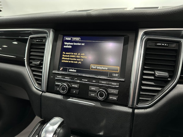 Used Porsche Macan 2015 for sale - 76084645: Photo 40