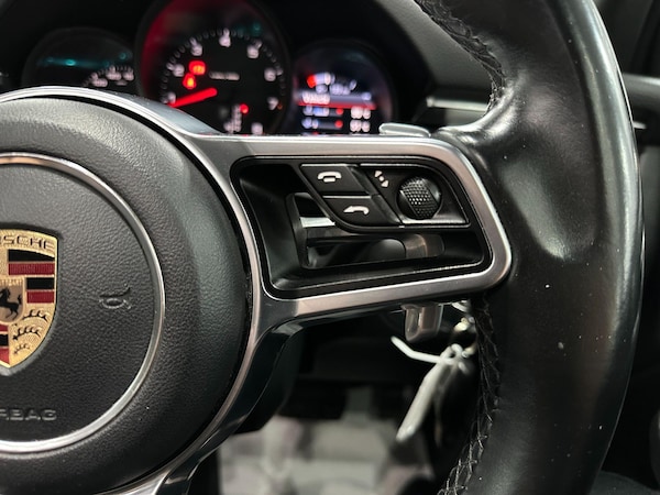 Used Porsche Macan 2015 for sale - 76084645: Photo 52