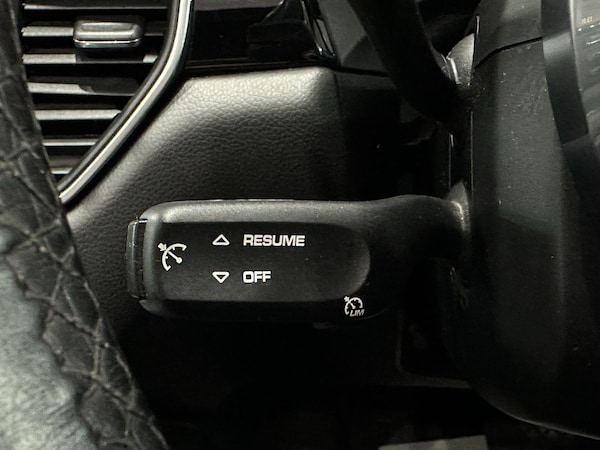 Used Porsche Macan 2015 for sale - 76084645: Photo 53