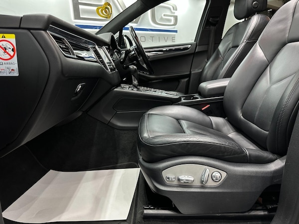 Used Porsche Macan 2015 for sale - 76084645: Photo 58