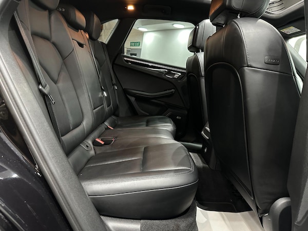 Used Porsche Macan 2015 for sale - 76084645: Photo 64