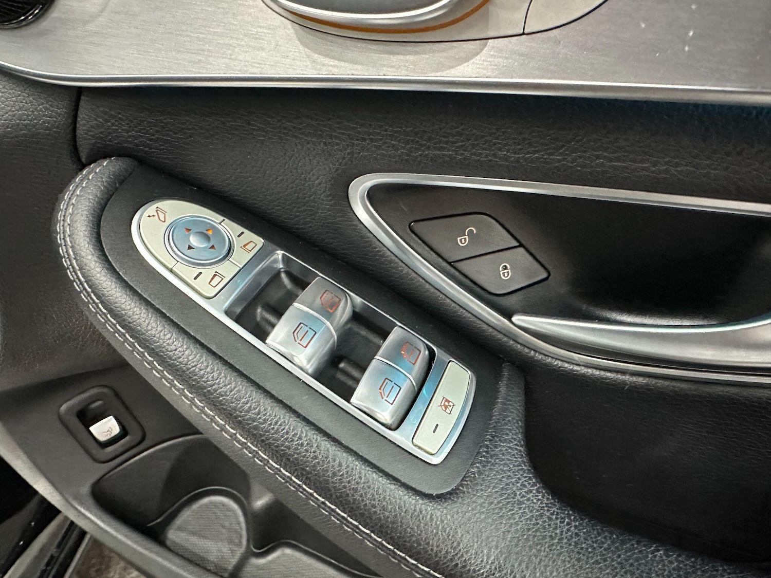 Used Mercedes-Benz C Class 2018 for sale - 77040828: Photo 29