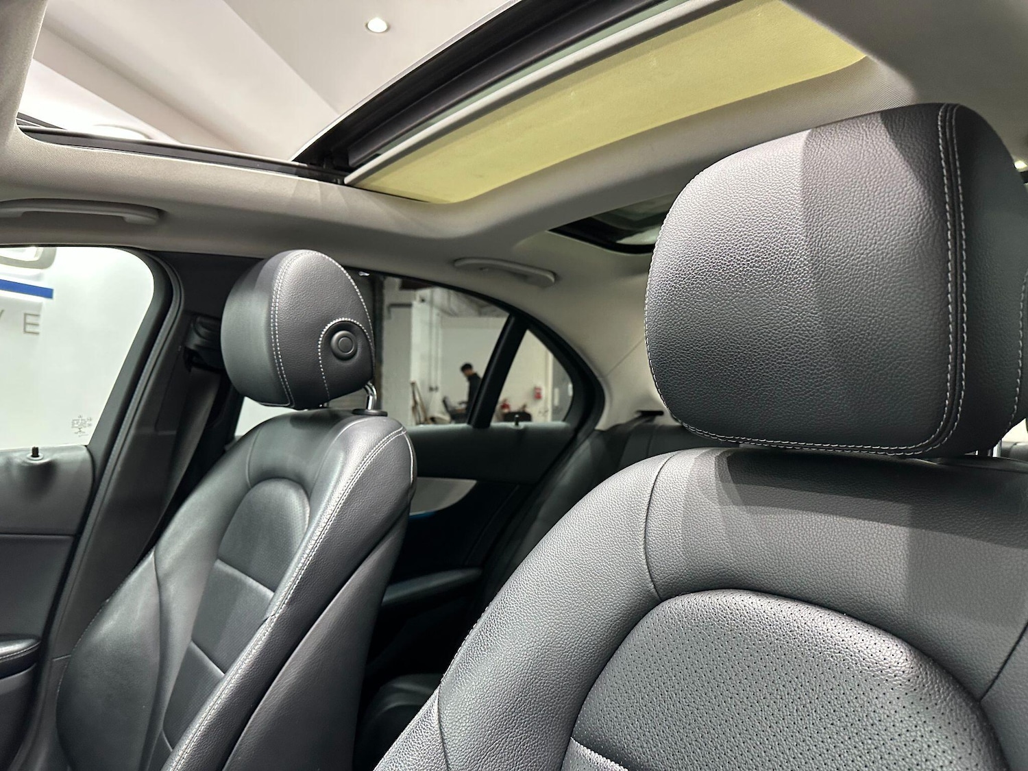 Used Mercedes-Benz C Class 2018 for sale - 77040828: Photo 35