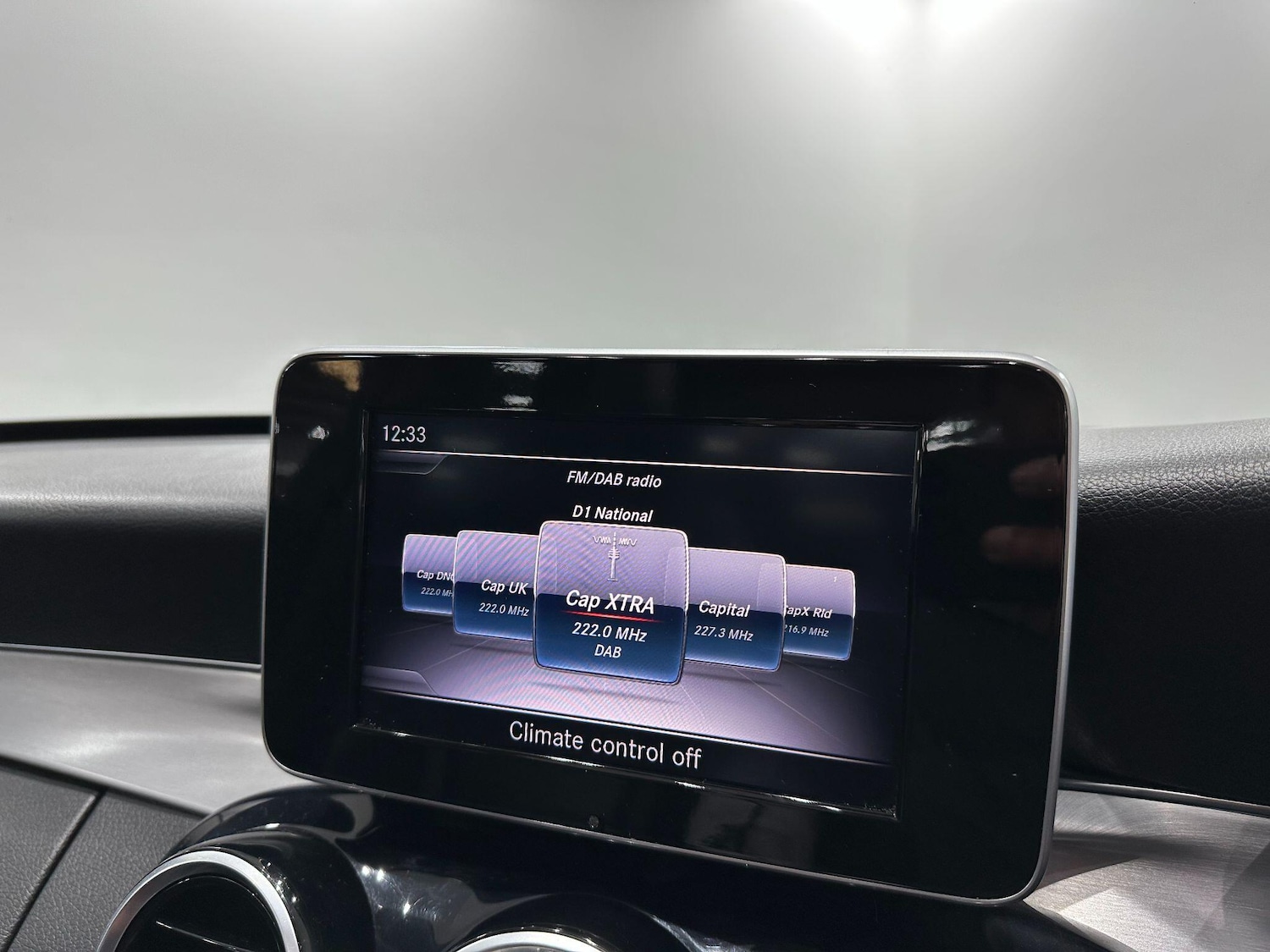 Used Mercedes-Benz C Class 2018 for sale - 77040828: Photo 41