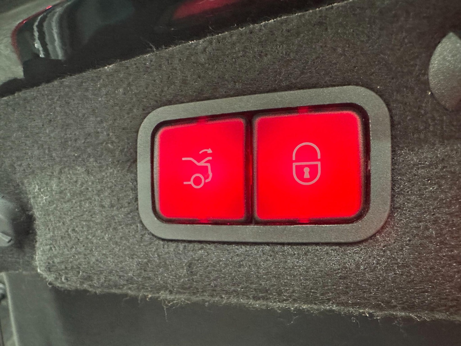 Used Mercedes-Benz C Class 2018 for sale - 77040828: Photo 64