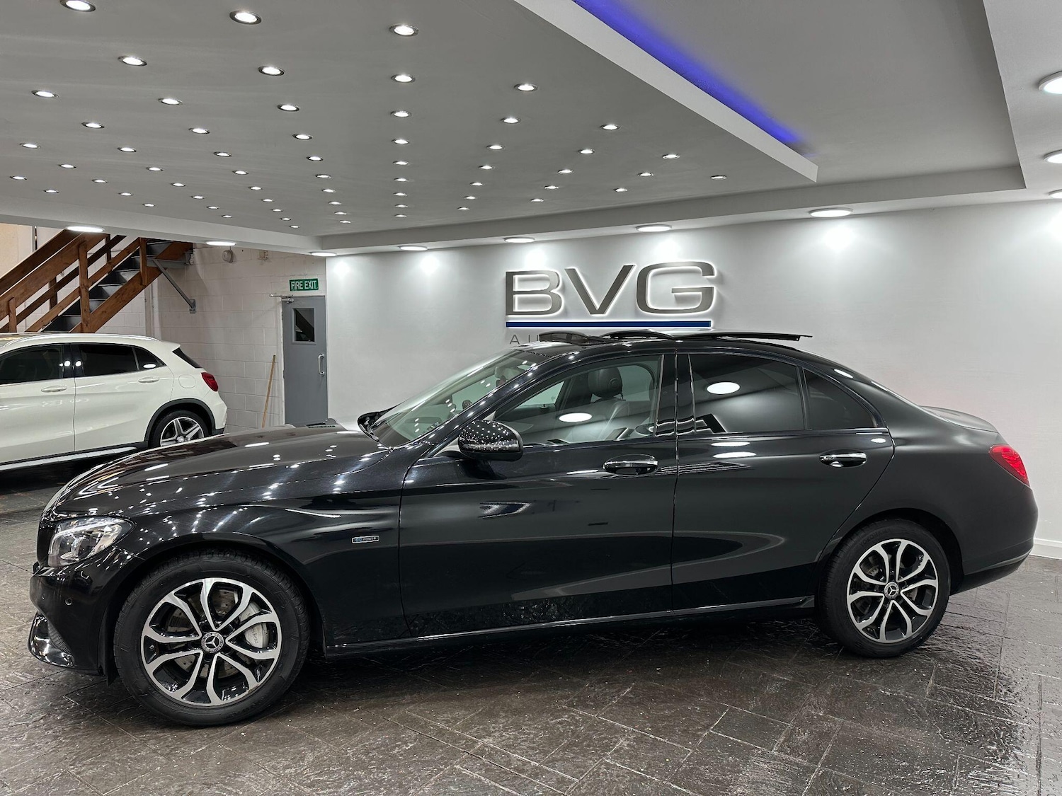 Used Mercedes-Benz C Class 2018 for sale - 77040828: Photo 8