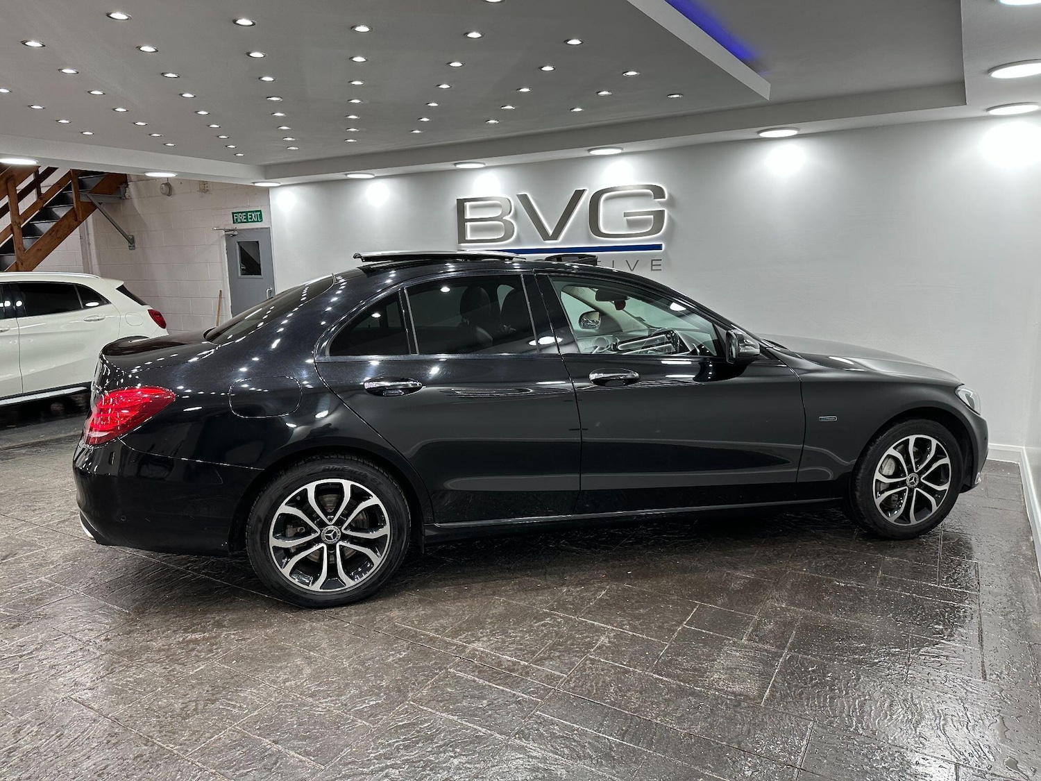 Used Mercedes-Benz C Class 2018 for sale - 77040828: Photo 9