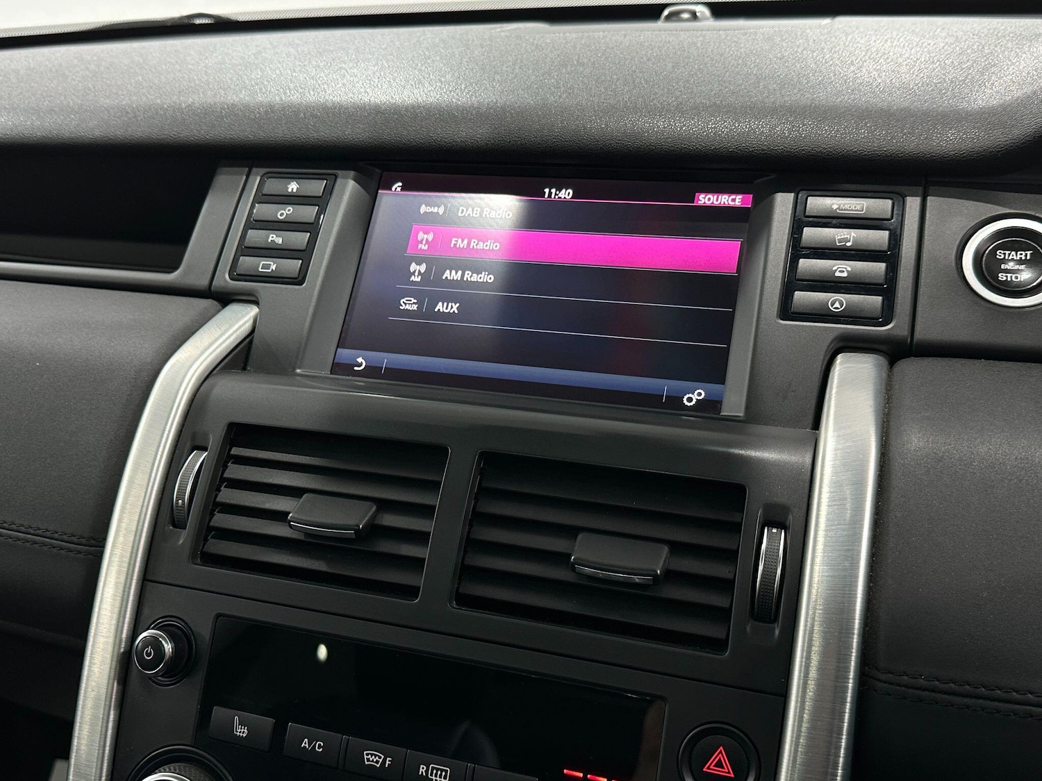 Used Land Rover Discovery Sport 2018 for sale - 76166438: Photo 35