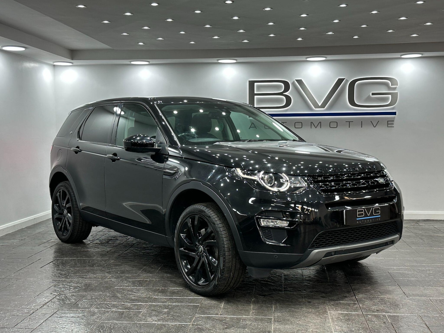 Used Land Rover Discovery Sport 2018 for sale - 76166438: Photo 4