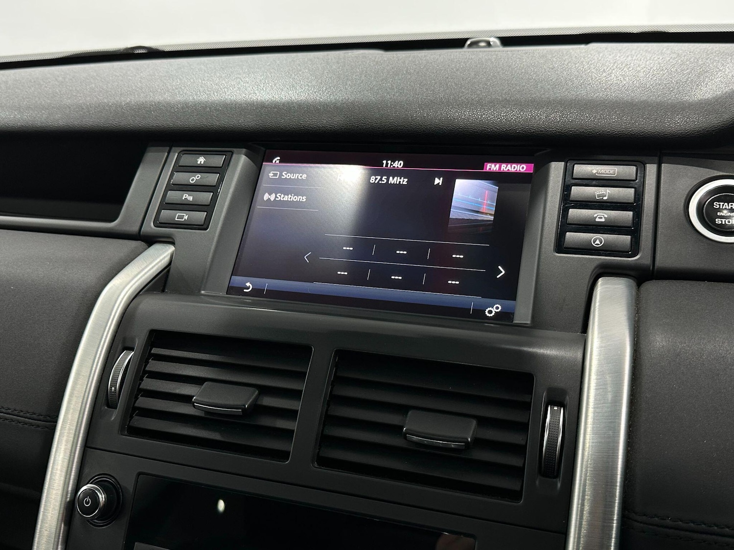Used Land Rover Discovery Sport 2018 for sale - 76166438: Photo 40