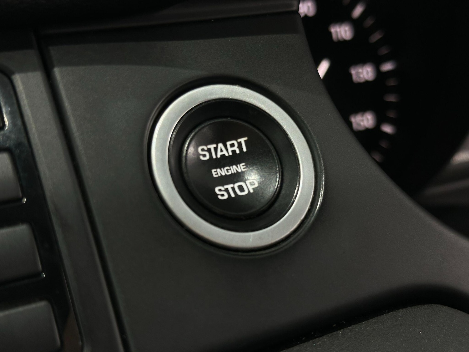 Used Land Rover Discovery Sport 2018 for sale - 76166438: Photo 47