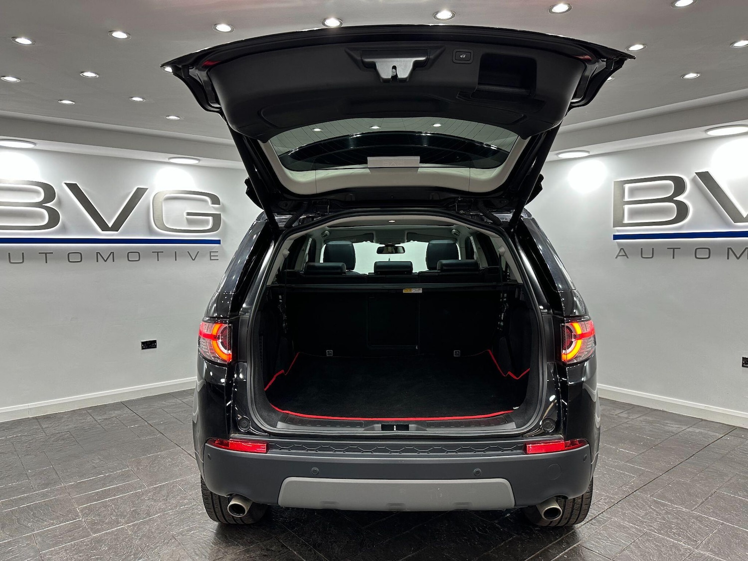 Used Land Rover Discovery Sport 2018 for sale - 76166438: Photo 65