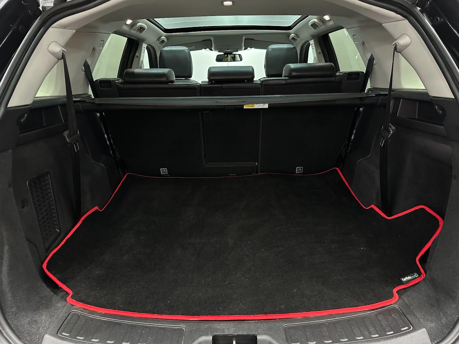 Used Land Rover Discovery Sport 2018 for sale - 76166438: Photo 66