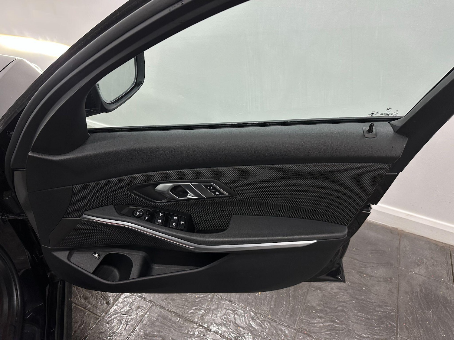 Used BMW 3 Series 2019 for sale - 76446543: Photo 27