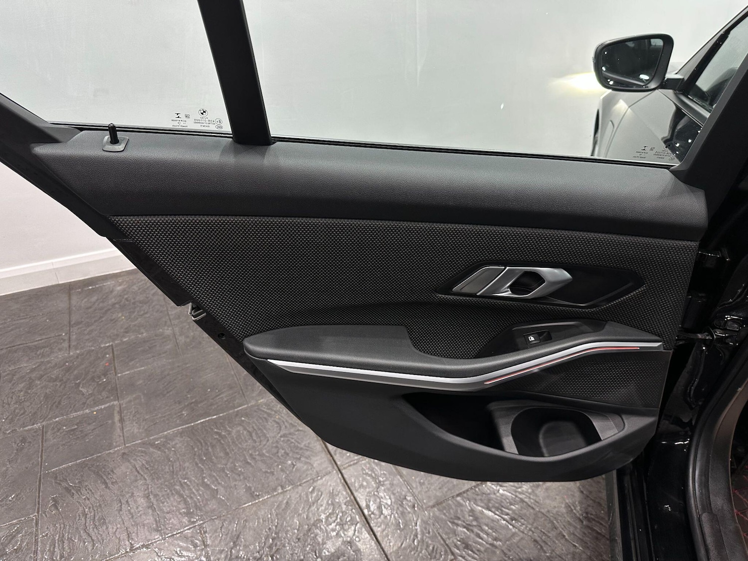 Used BMW 3 Series 2019 for sale - 76446543: Photo 64