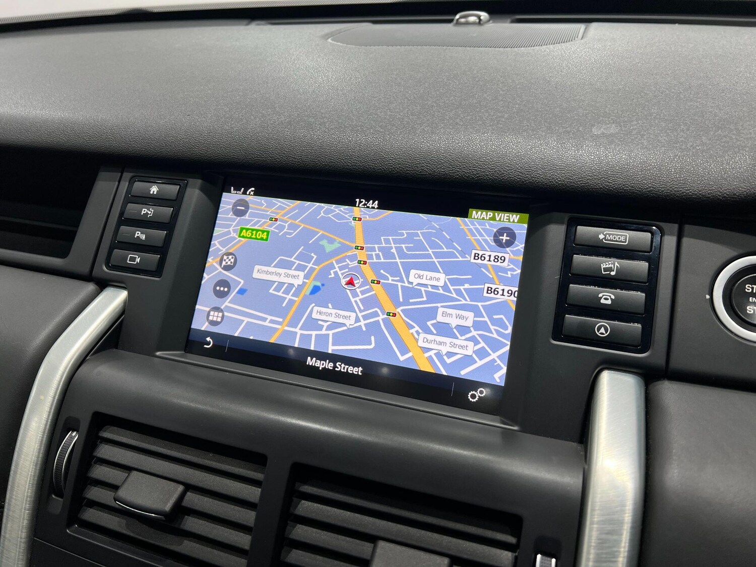 Used Land Rover Discovery Sport 2017 for sale - 76013605: Photo 44