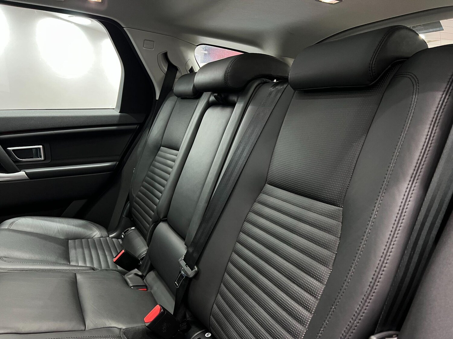 Used Land Rover Discovery Sport 2017 for sale - 76013605: Photo 61