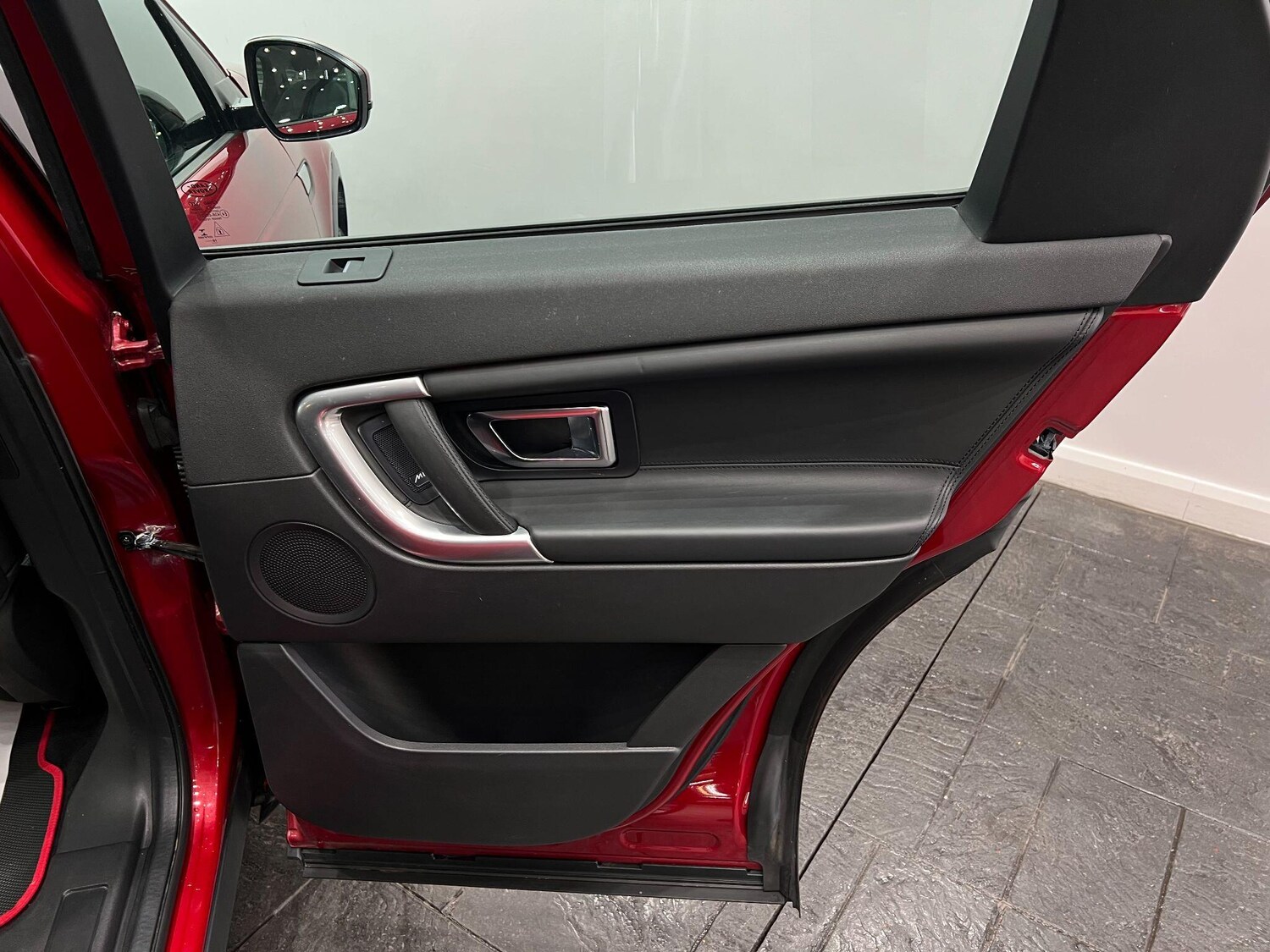 Used Land Rover Discovery Sport 2017 for sale - 76013605: Photo 63