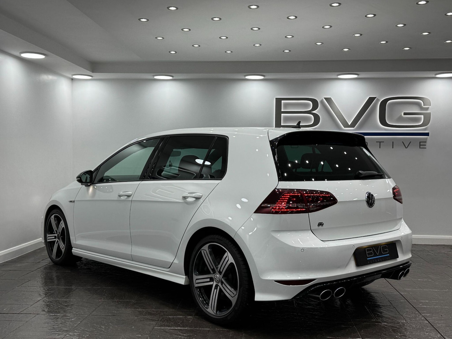 Used Volkswagen Golf 2016 for sale - 77101945: Photo 10