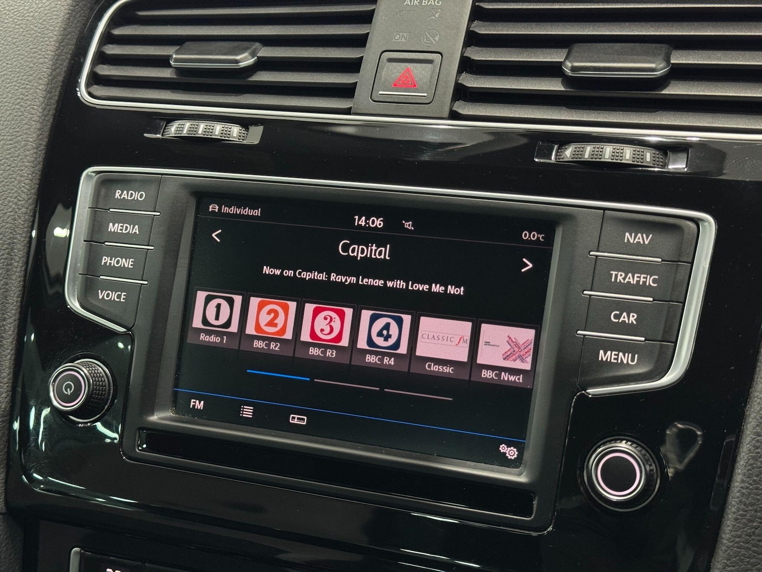 Used Volkswagen Golf 2016 for sale - 77101945: Photo 40