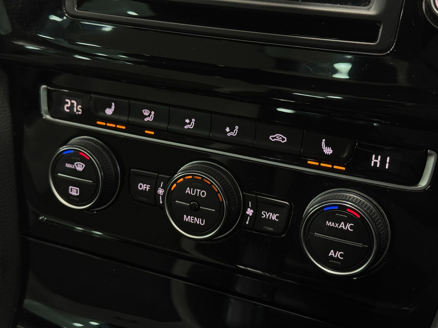 Used Volkswagen Golf 2016 for sale - 77101945: Photo 45