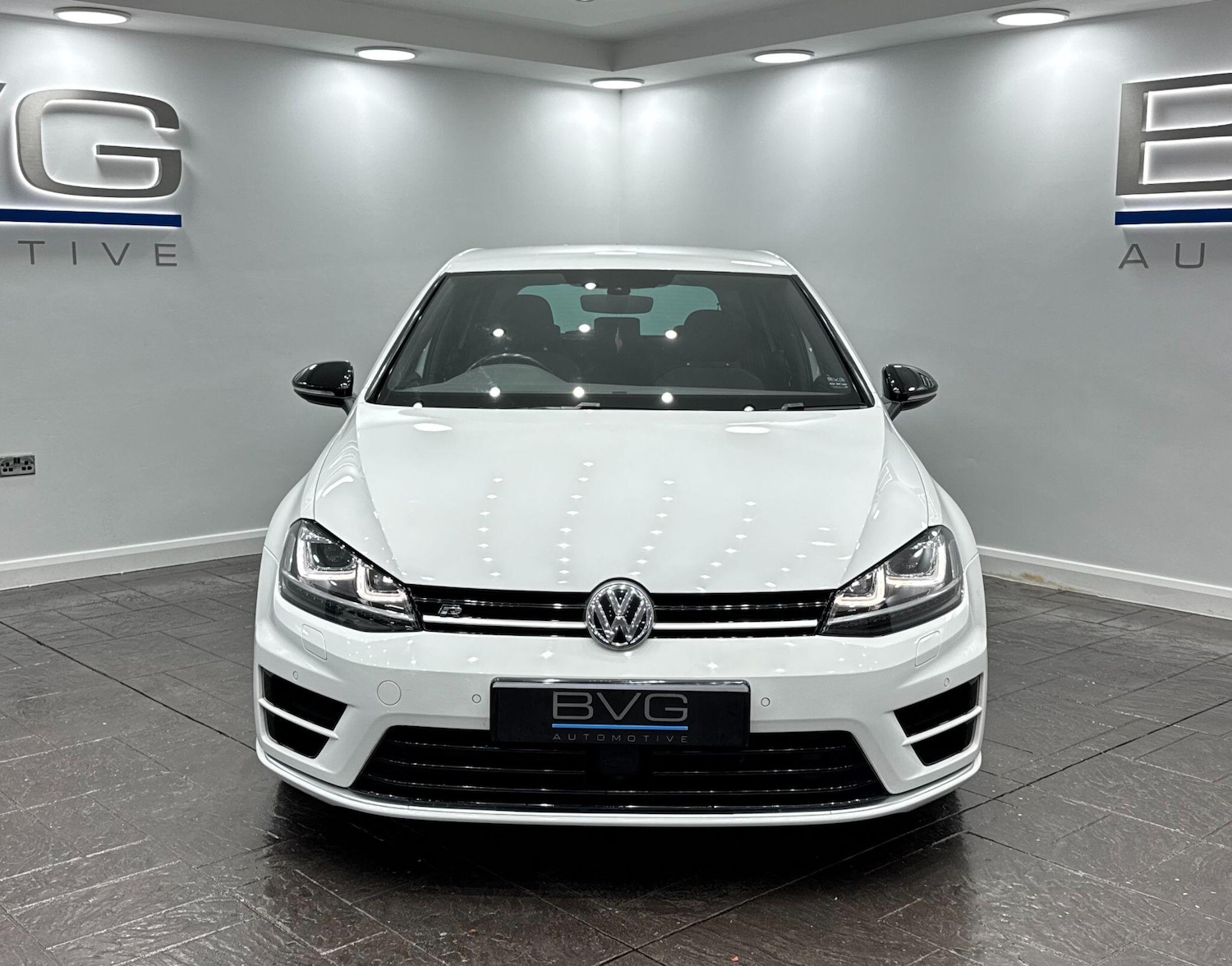 Used Volkswagen Golf 2016 for sale - 77101945: Photo 5