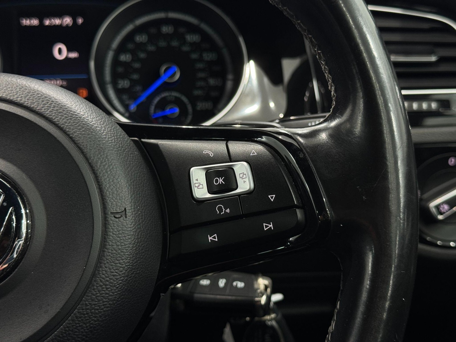 Used Volkswagen Golf 2016 for sale - 77101945: Photo 54