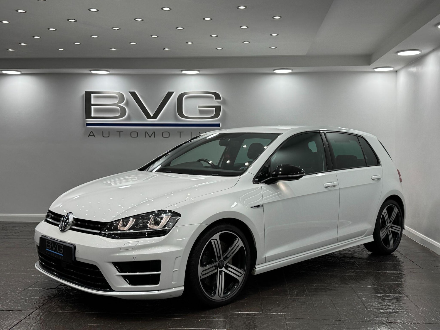 Used Volkswagen Golf 2016 for sale - 77101945: Photo 6