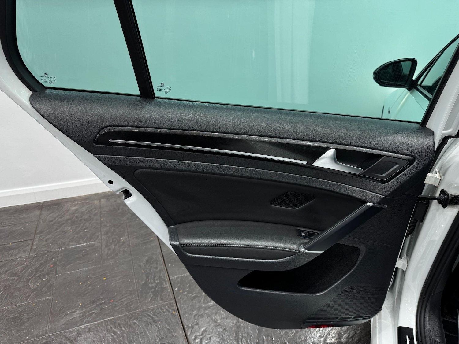 Used Volkswagen Golf 2016 for sale - 77101945: Photo 62