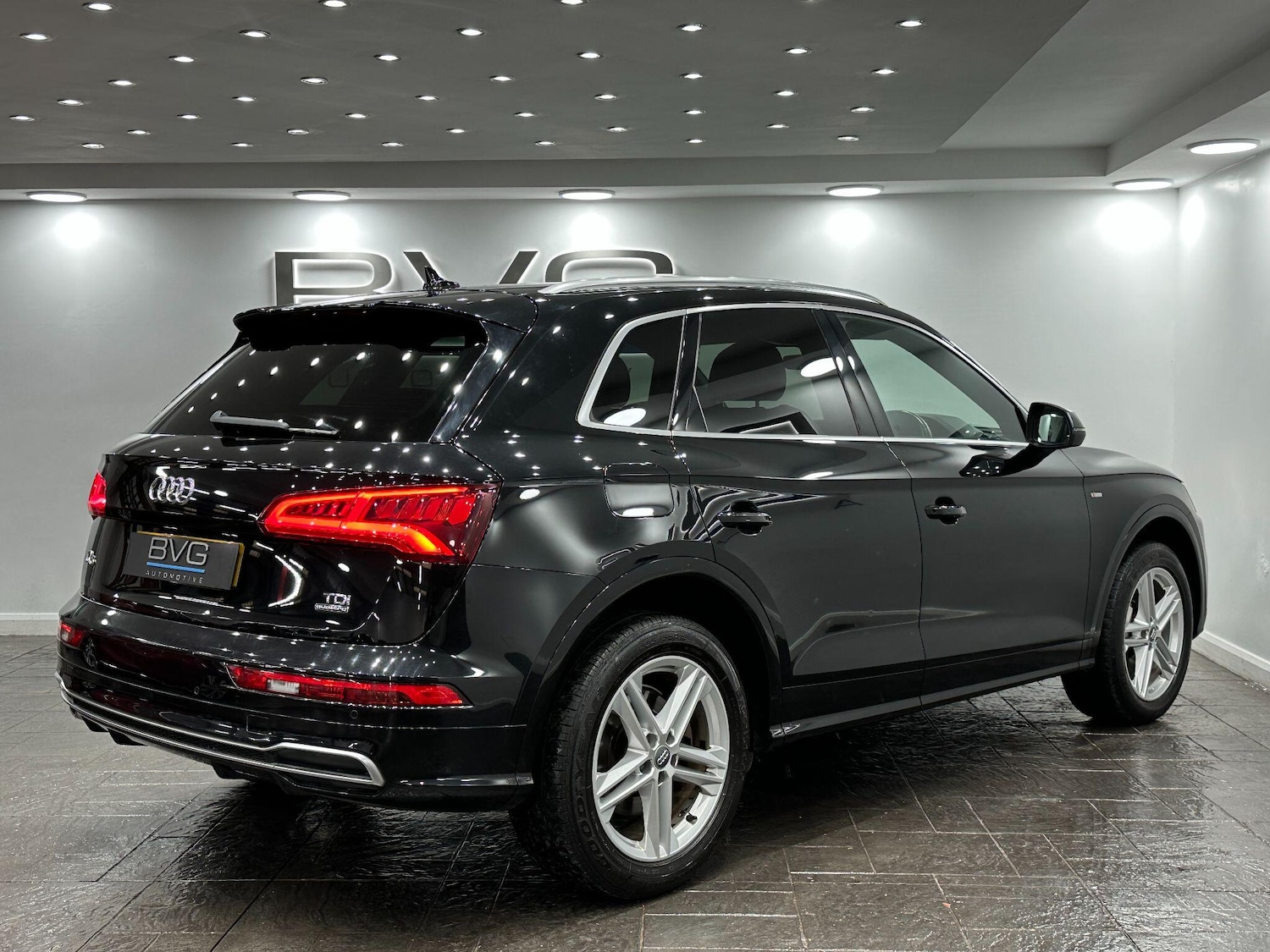 Used Audi Q5 2017 for sale - 76913083: Photo 10