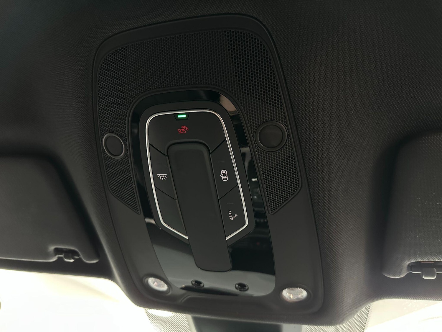 Used Audi Q5 2017 for sale - 76913083: Photo 30