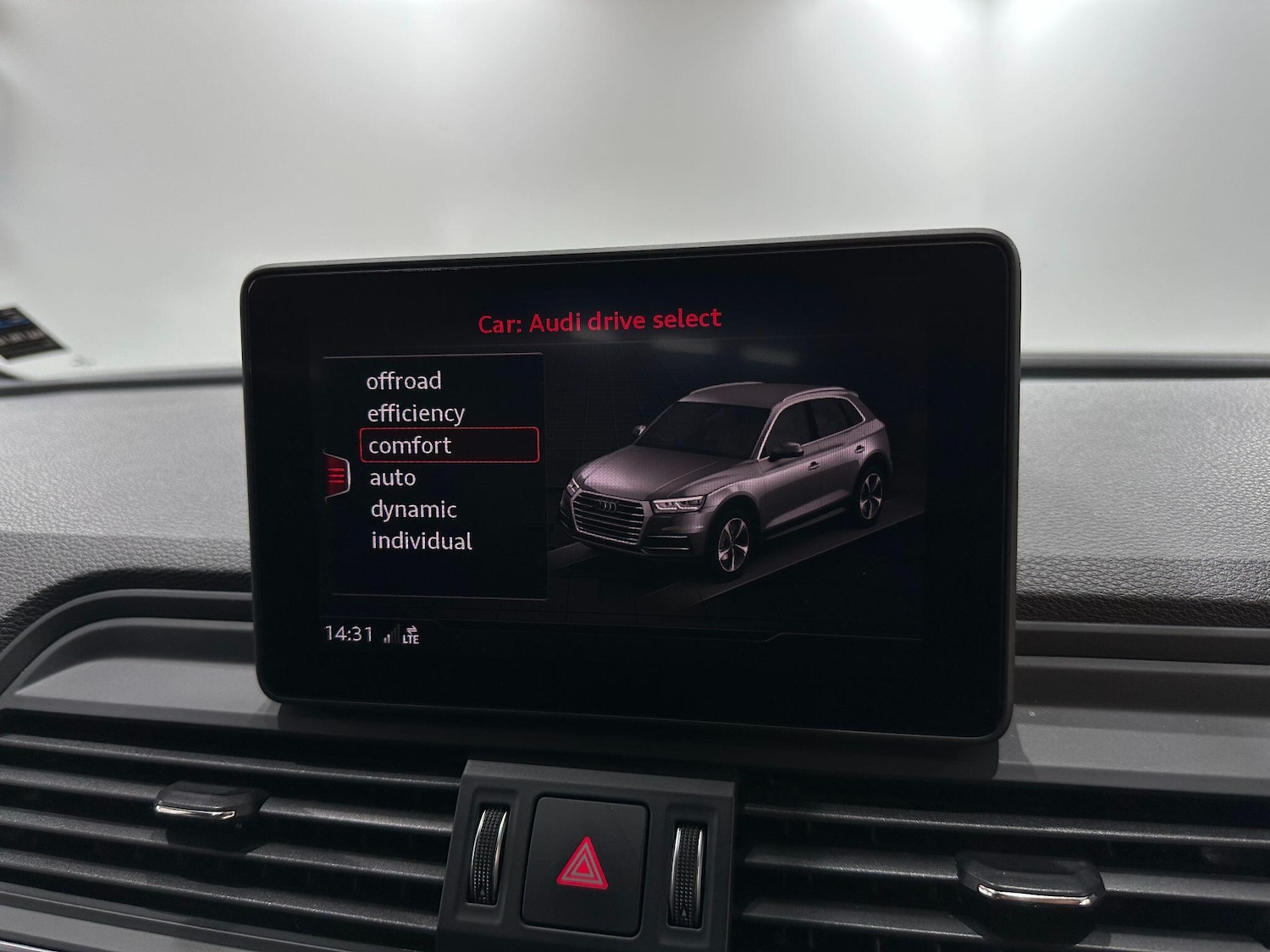 Used Audi Q5 2017 for sale - 76913083: Photo 37