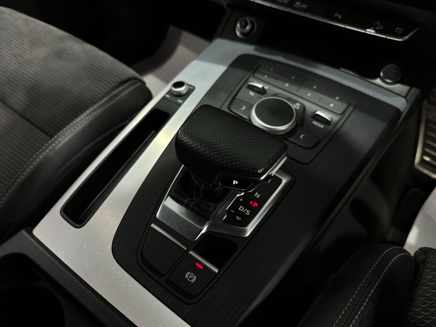 Used Audi Q5 2017 for sale - 76913083: Photo 41