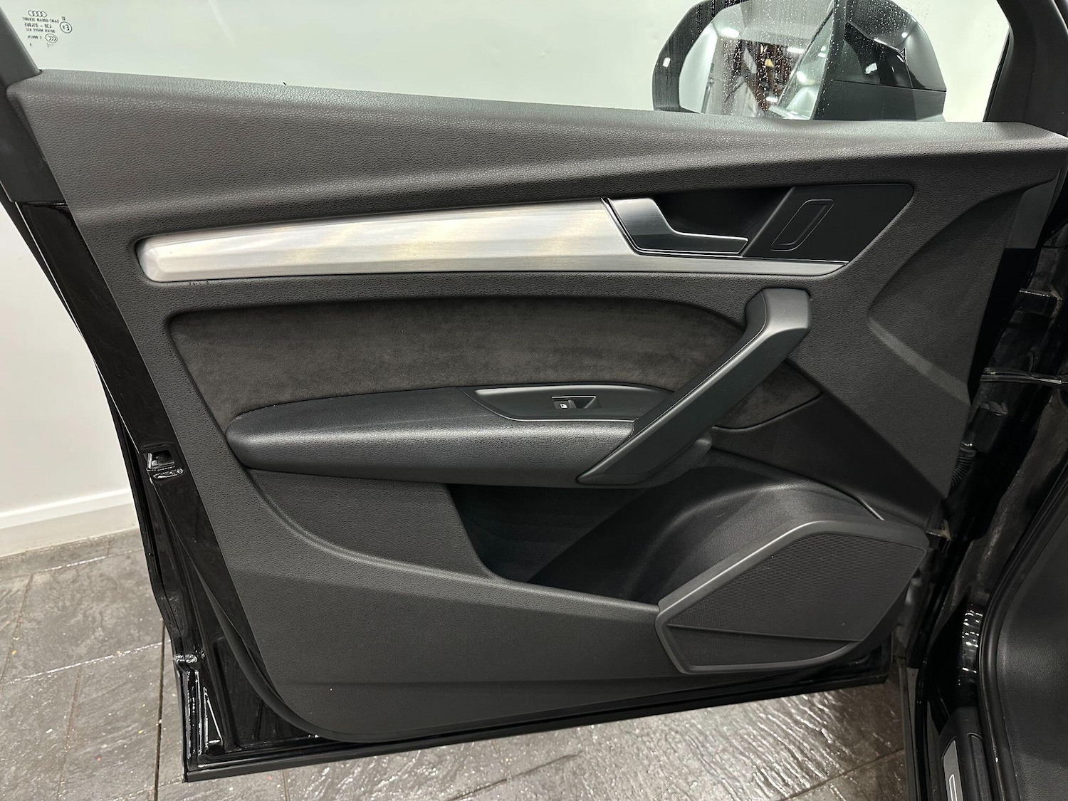 Used Audi Q5 2017 for sale - 76913083: Photo 49