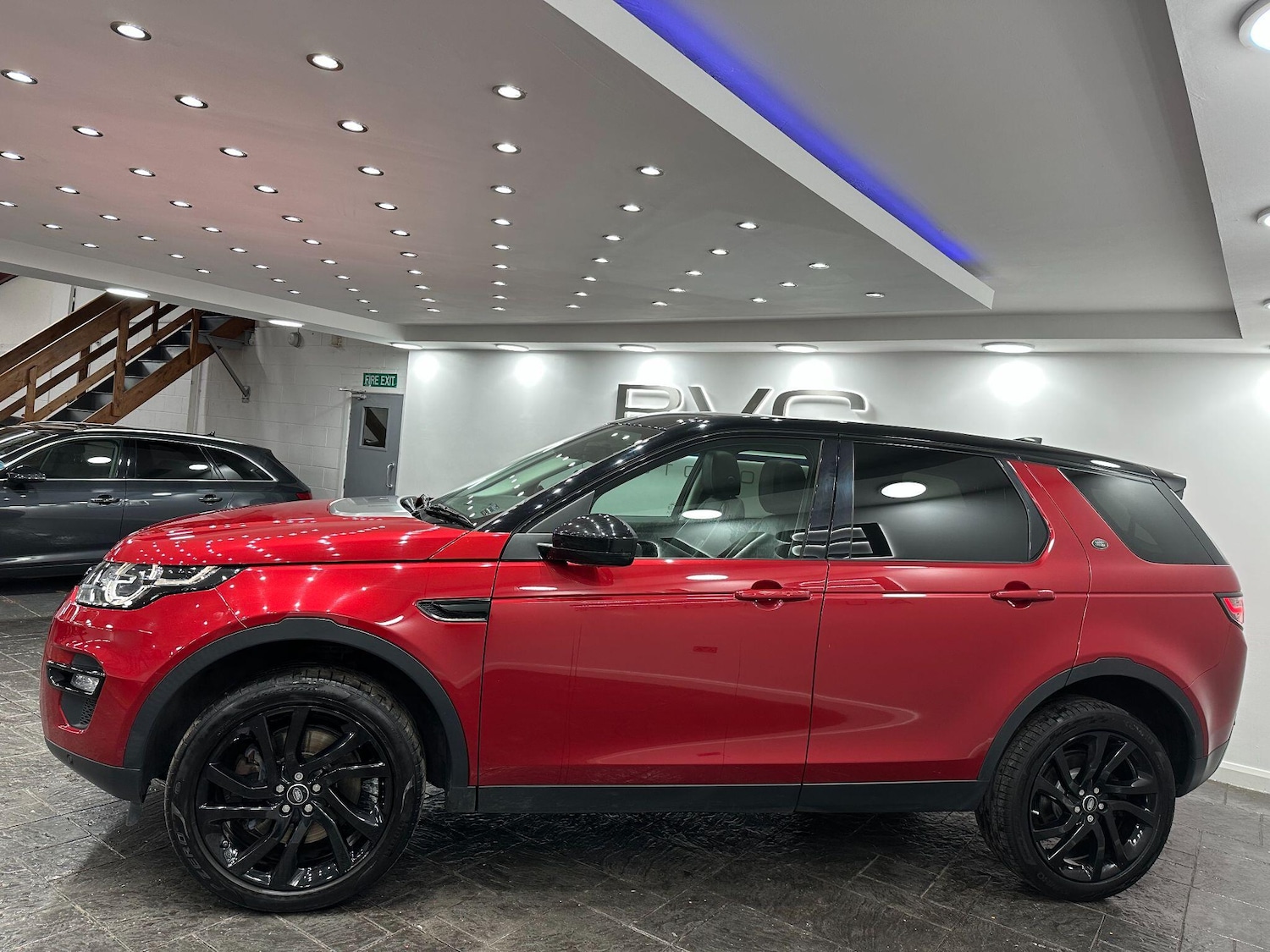 Used Land Rover Discovery Sport 2018 for sale - 76398727: Photo 8