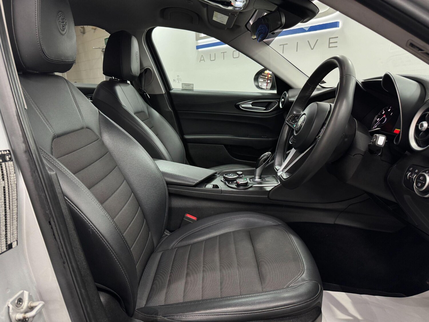 Used Alfa Romeo Giulia 2018 for sale - 77993281: Photo 23