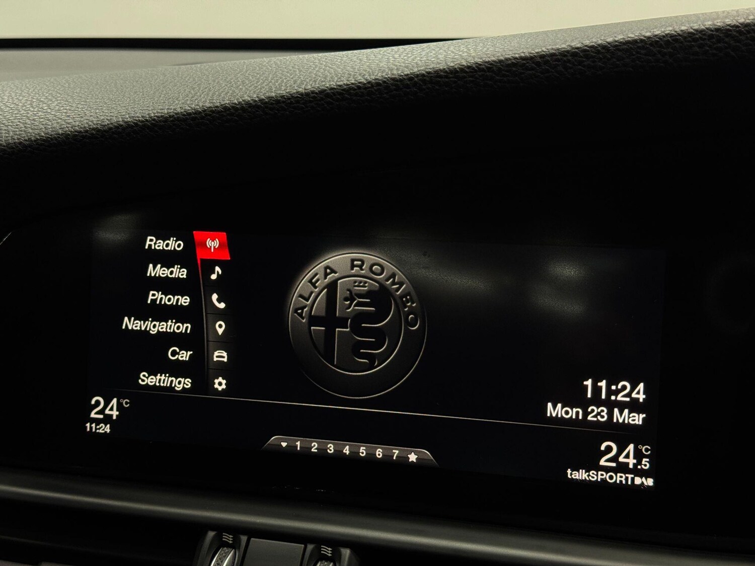 Used Alfa Romeo Giulia 2018 for sale - 77993281: Photo 31