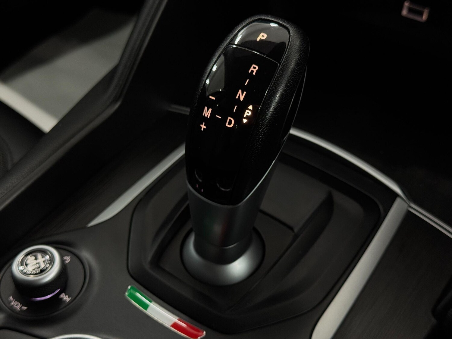 Used Alfa Romeo Giulia 2018 for sale - 77993281: Photo 39