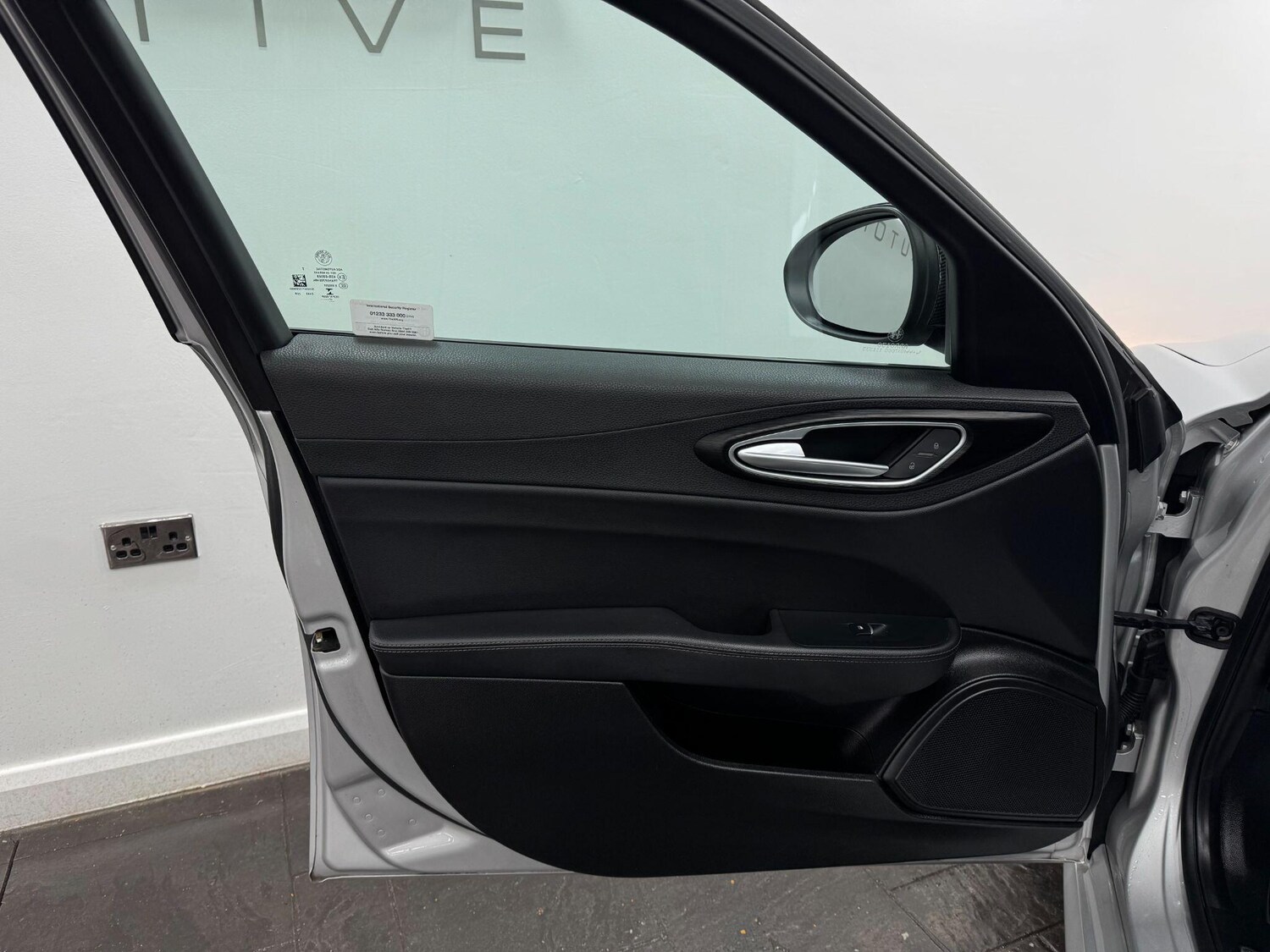 Used Alfa Romeo Giulia 2018 for sale - 77993281: Photo 50