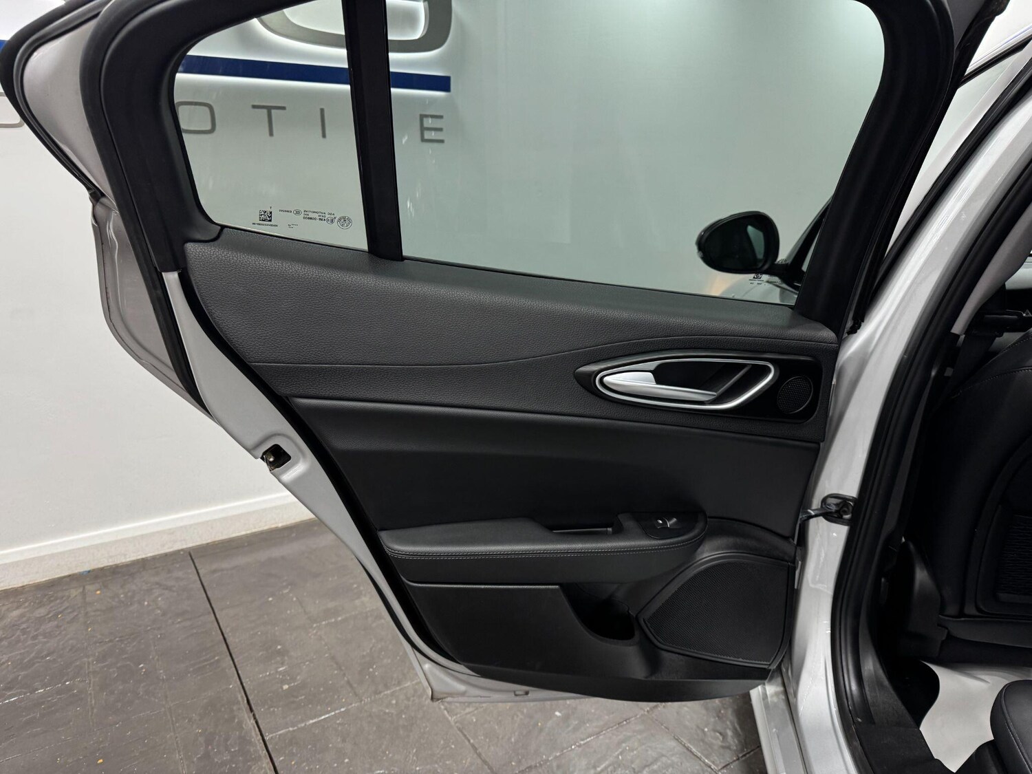 Used Alfa Romeo Giulia 2018 for sale - 77993281: Photo 53