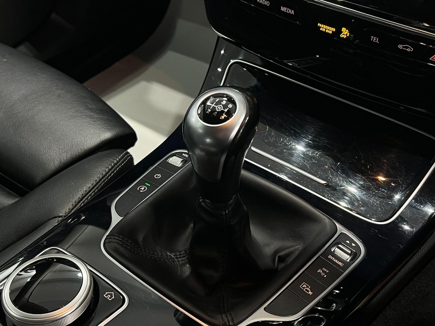 Used Mercedes-Benz C Class 2019 for sale - 76620363: Photo 32