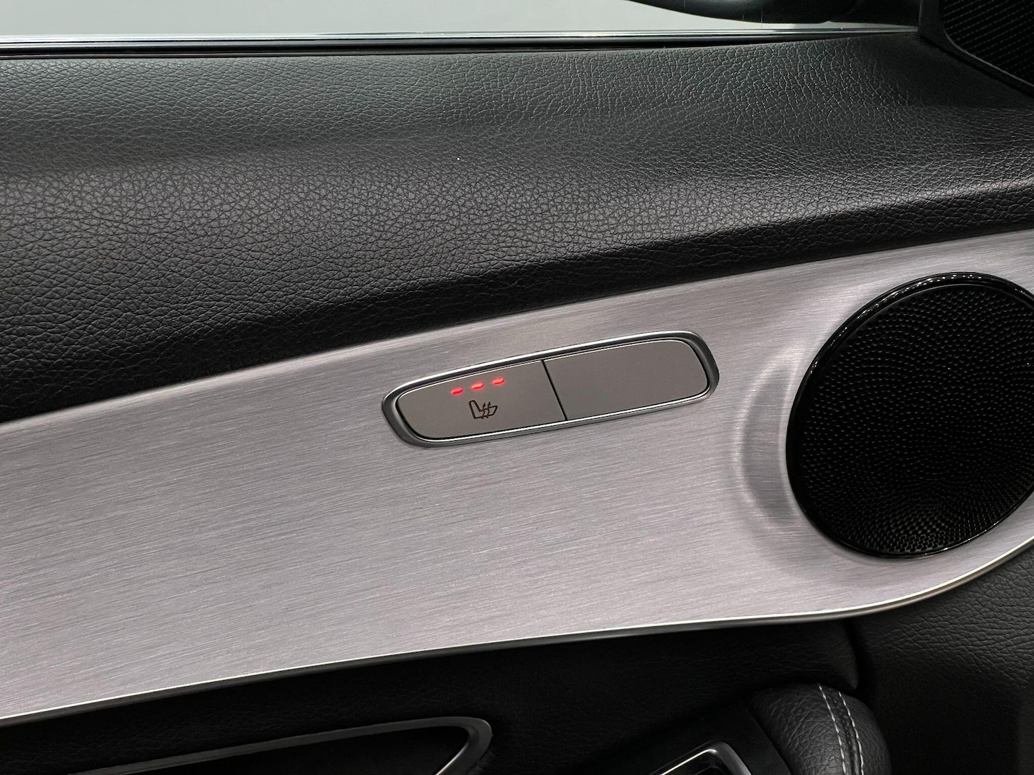 Used Mercedes-Benz C Class 2019 for sale - 76620363: Photo 41